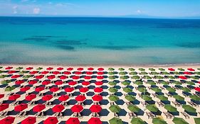 Simantro Resort